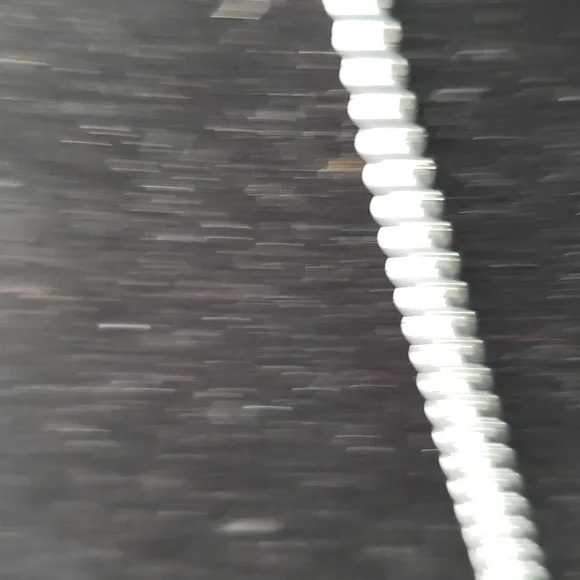 Vintage Solid flat Shiny Metal Heart Necklace - Picture 3 of 6